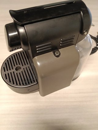 2 Macchine Caffè Capsule Delonghi Nespresso