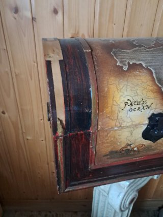 Baúl mapa mundo estilo antiguo madera