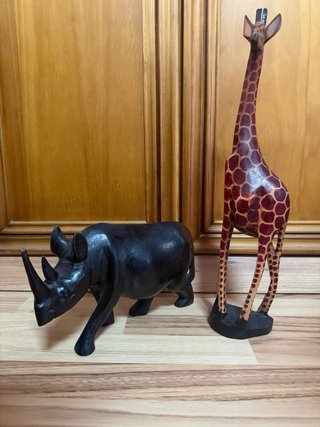 Figuras Rinoceronte y Jirafa Africanas