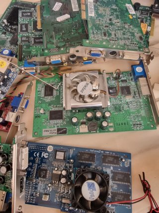 12 Schede Grafiche GeForce e WinFast