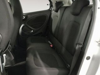 Smart Forfour EQ 60 kW (82 CV)