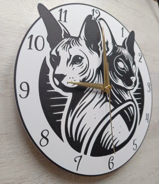 Elegante Reloj Gato Sphynx