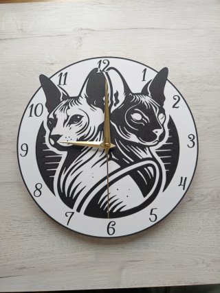 Elegante Reloj Gato Sphynx