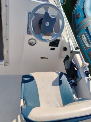 Barca Quicksilver 450 Cabin