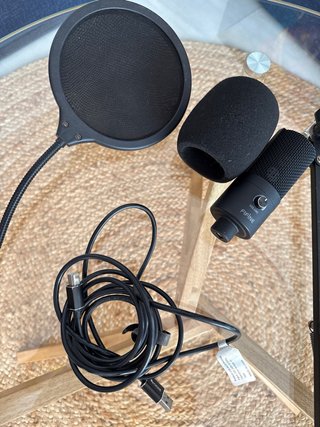 Micrófono FIFINE USB con control de volumen