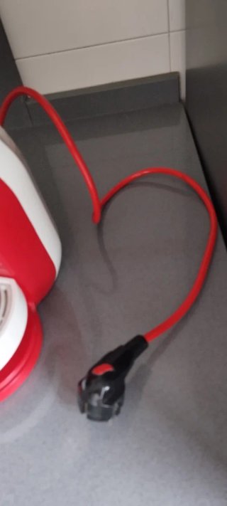 Cafetera Nescafé Dolce Gusto Kups Roja