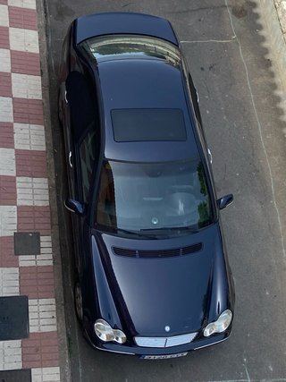 Mercedes-Benz W203 2001