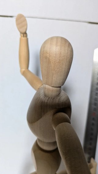 Maniquí articulable madera 30cm para dibujo