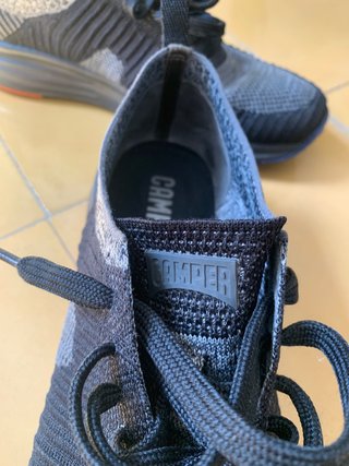 Zapatillas Camper Negras y Grises