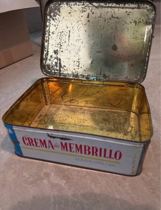 Caja Metálica Vintage Belén