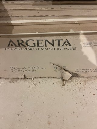 Suelo porcelánico efecto madera 30x180cm