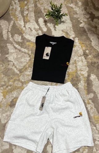Camiseta Carhartt Negra Talla M