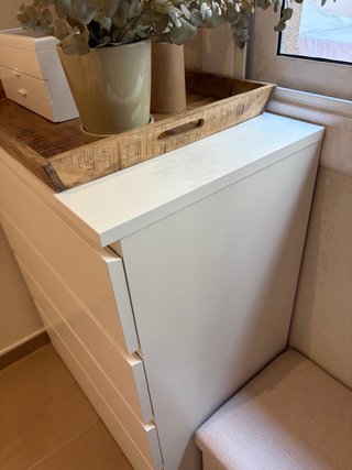 Cómoda MALM IKEA 4 cajones ¡como nueva!