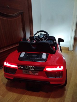 Coche Eléctrico Audi R8 Spyder Rojo