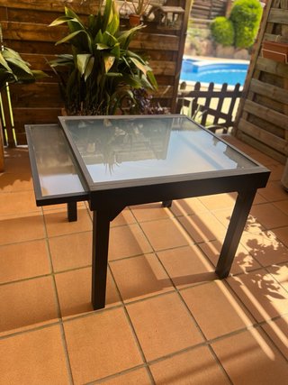 Mesa cristal y aluminio exterior