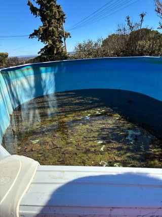 Piscina y filtro de arena