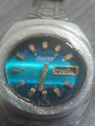 Reloj antiguo automático suizo