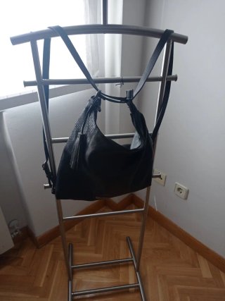 Bolso/Mochila Negro con Jaspeado Marrón