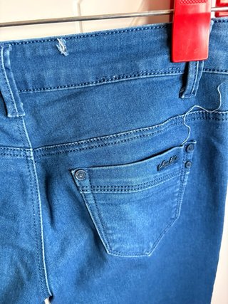 Pantalón pitillo azul Miss Xi