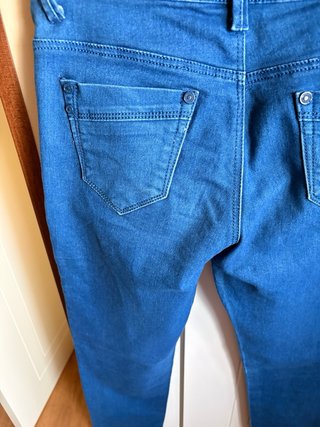 Pantalón pitillo azul Miss Xi