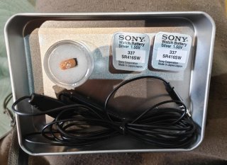 Pinganillo invisible con baterías Sony