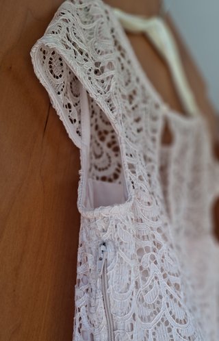 Vestido Naf Naf rosa empolvado - comunión