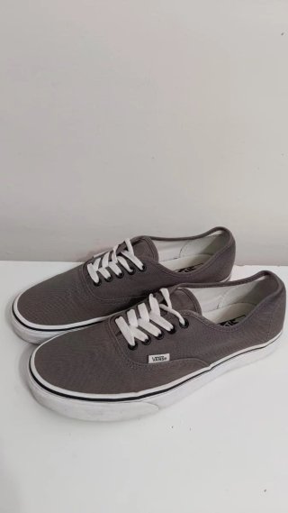 Zapatillas Vans grises