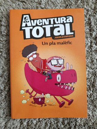Llibres 1 i 2 Aventura Total