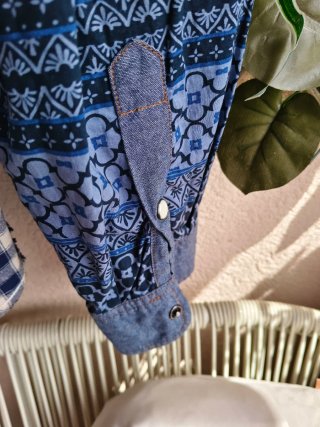 Camisa Desigual cuadros y estampado