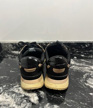 Zapatillas Zara Beige y Negro Talla 38