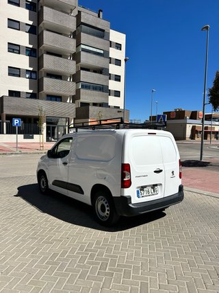 Peugeot Partner 2022
