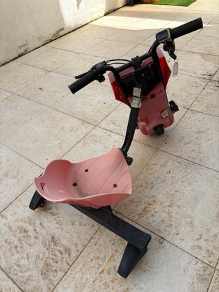 Triciclo Eléctrico 360 Bluetooth Rojo