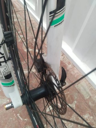 Bicicleta MTB en buen estado