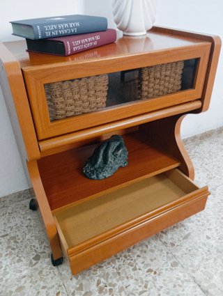 Mueble de madera
