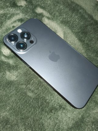 iPhone 15 Pro Max Black Titanium