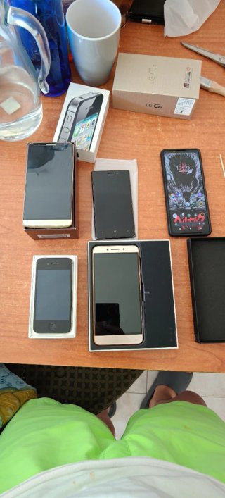 Lote de 5 Teléfonos