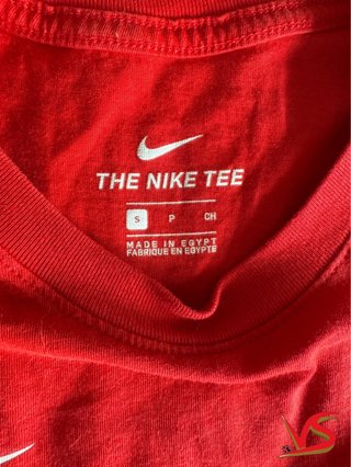 Camiseta Nike Swoosh Talla S