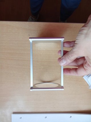 Soporte aluminio para cafetera