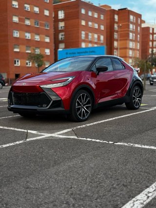 Toyota C-HR 2024