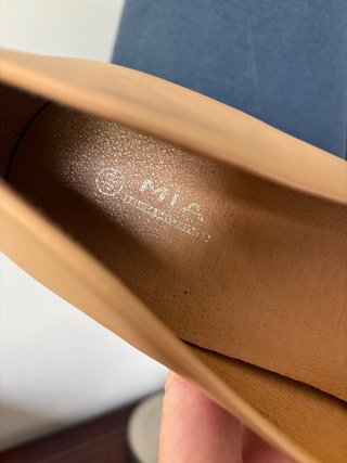 Zapatos salón MIA Shoes nude T40