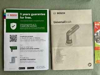 Bosch UniversalBrush 3.6V con accesorios