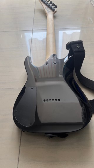 Guitarra Jackson JSIX Dinky Minion Negra