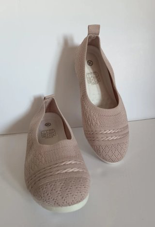 Zapatos planos color maquillaje T.36