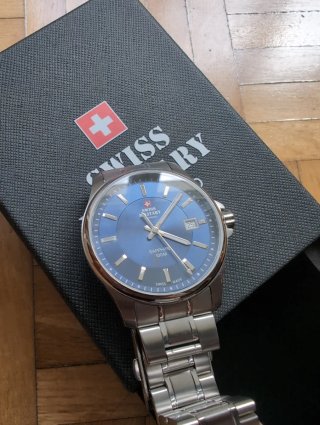 Reloj Swiss Military esfera azul