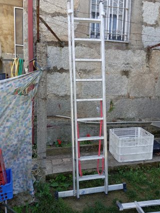 Escalera aluminio extensible