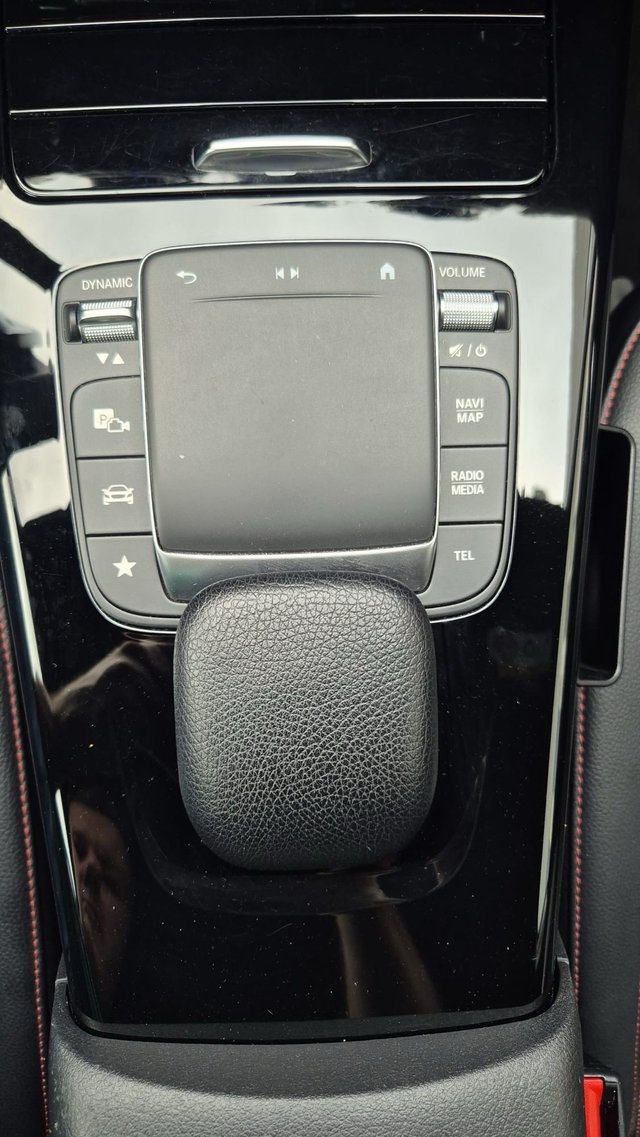 Mercedes-Benz Clase A 200 AMG
