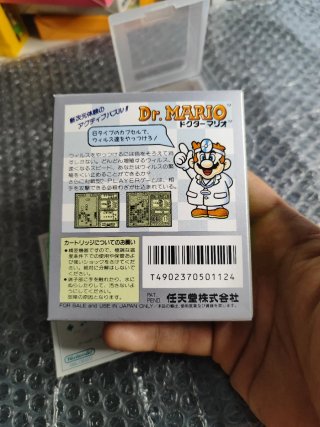 Doctor Mario Gameboy