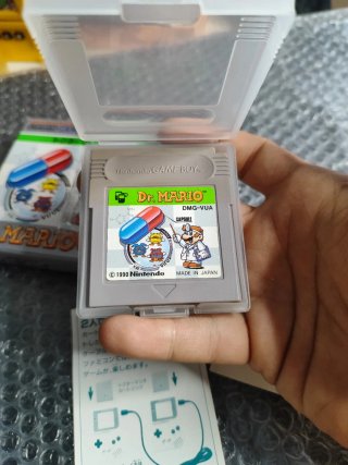 Doctor Mario Gameboy