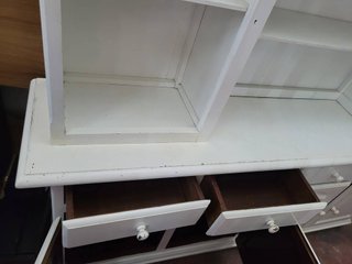 ALACENA DE PINO BLANCA