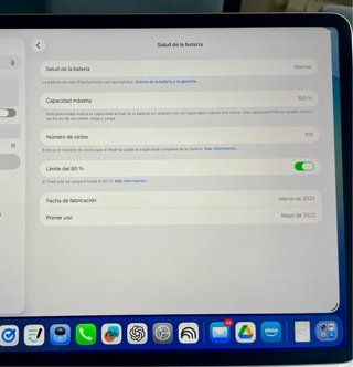 iPad Air 13” M3 128GB + Magic Keyboard
